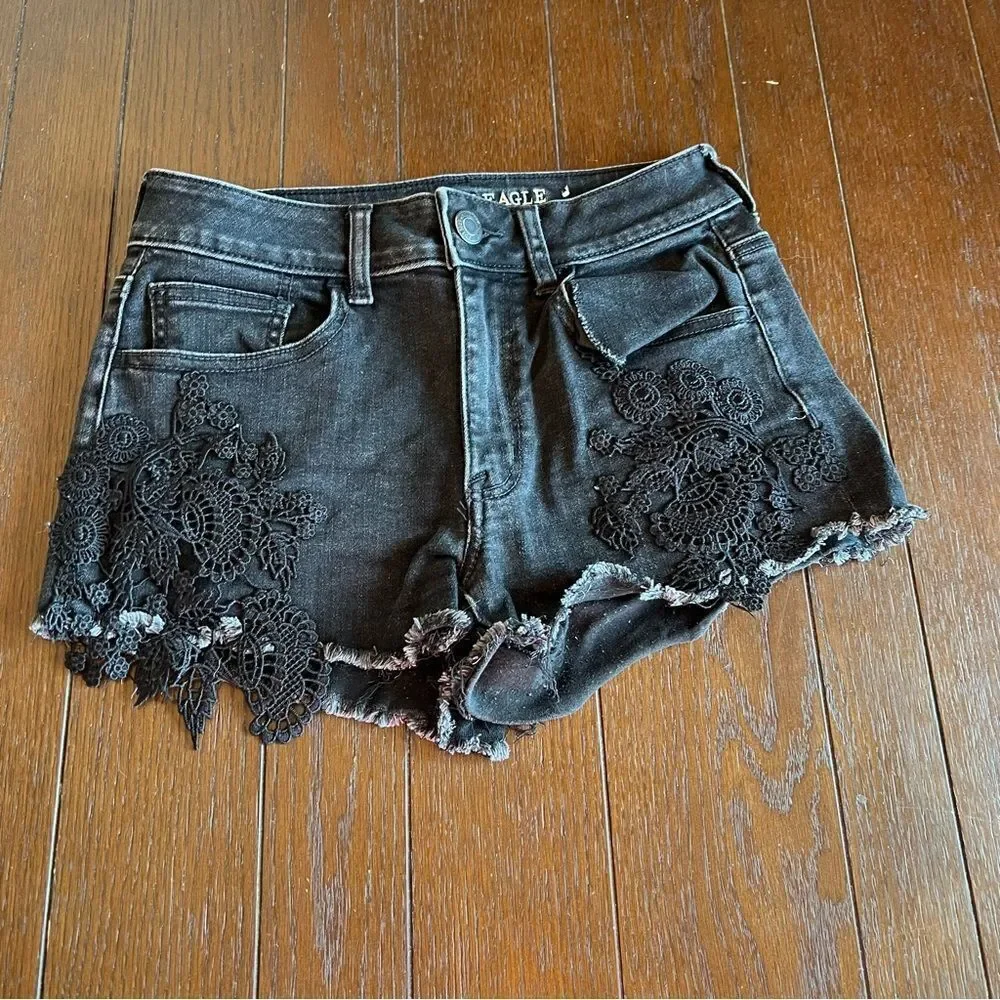 American Eagle Hi-Rise Shortie Size 4 - Picture 1 of 7
